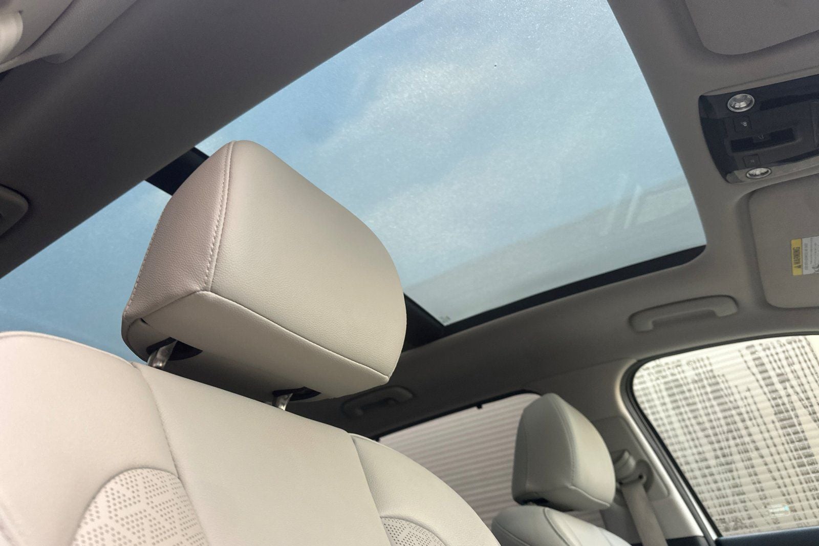 2024 Kia Sorento Plug-In Hybrid SX Prestige