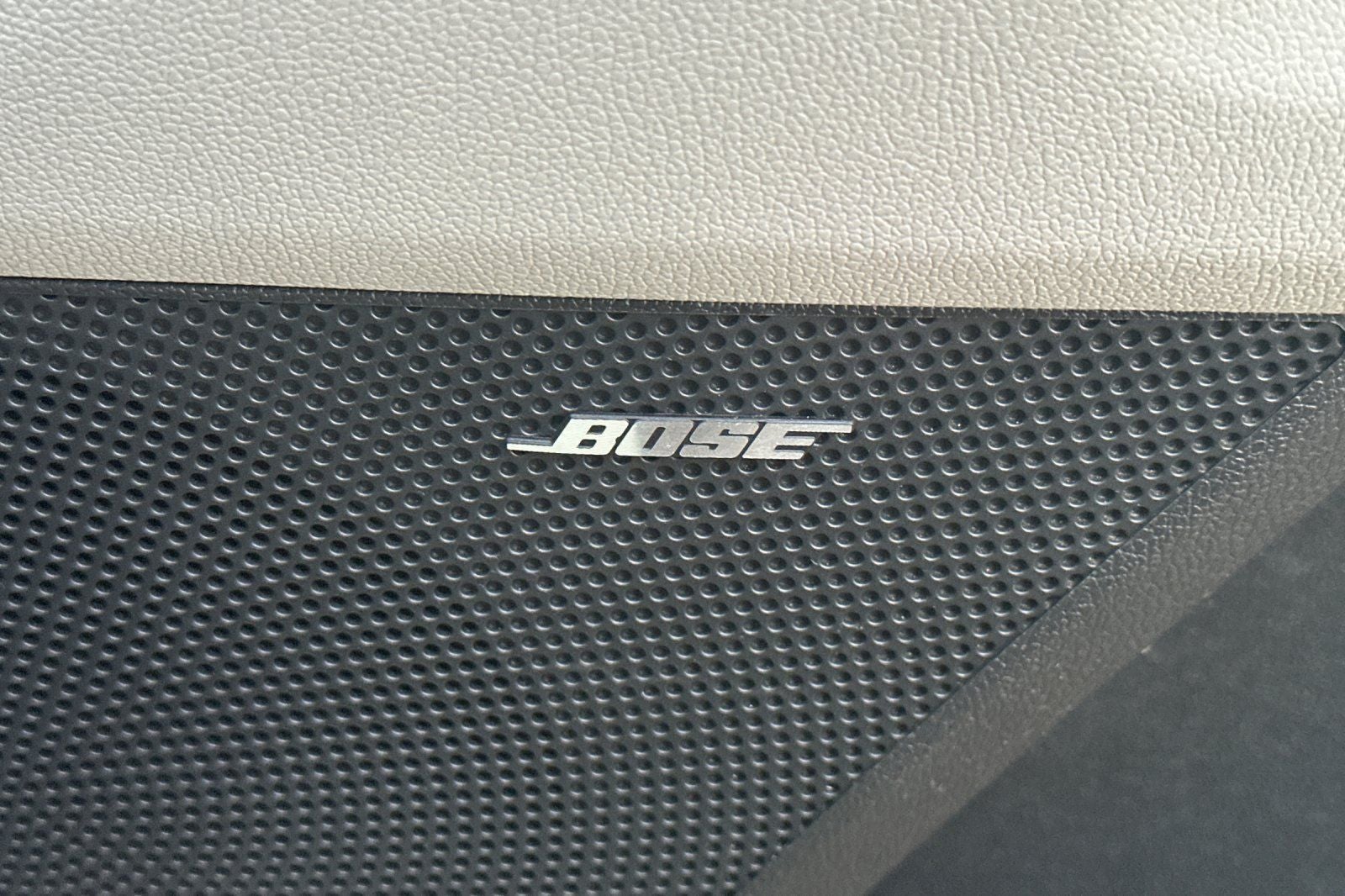 2024 Kia Sorento Plug-In Hybrid SX Prestige