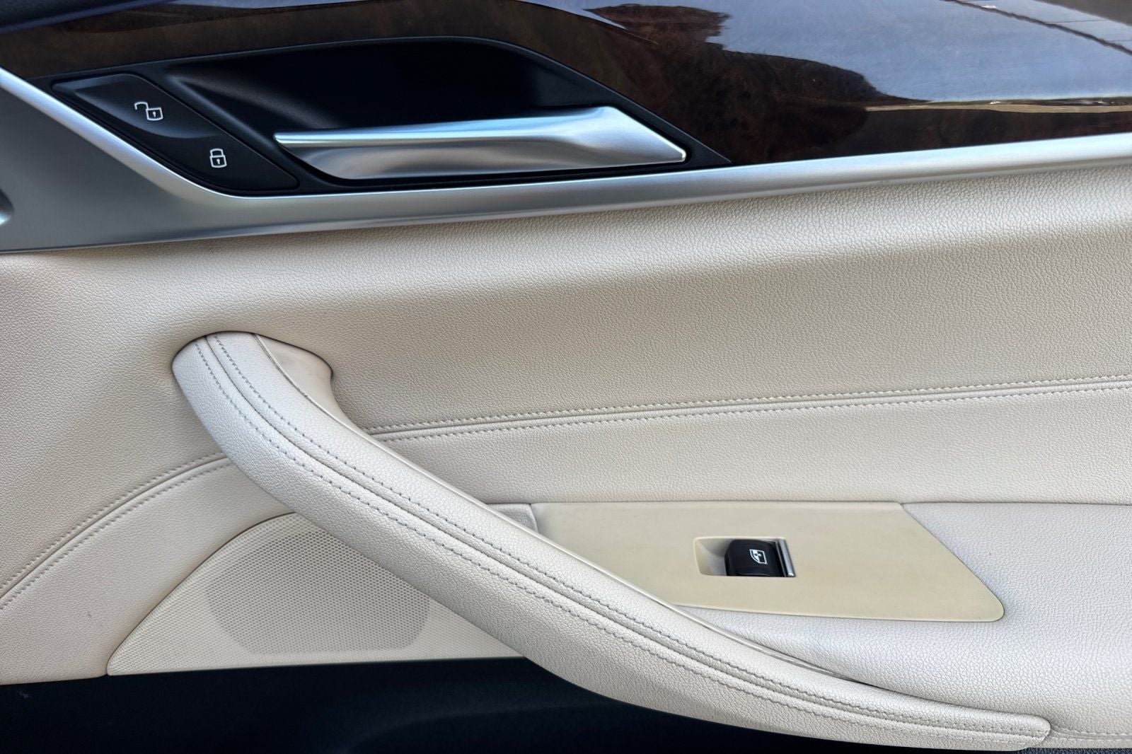 2019 BMW 5 Series 530e iPerformance