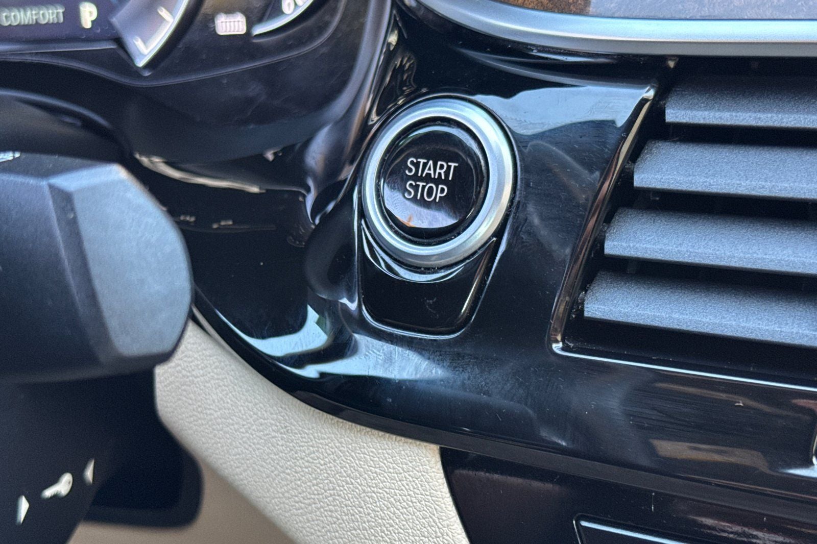 2019 BMW 5 Series 530e iPerformance
