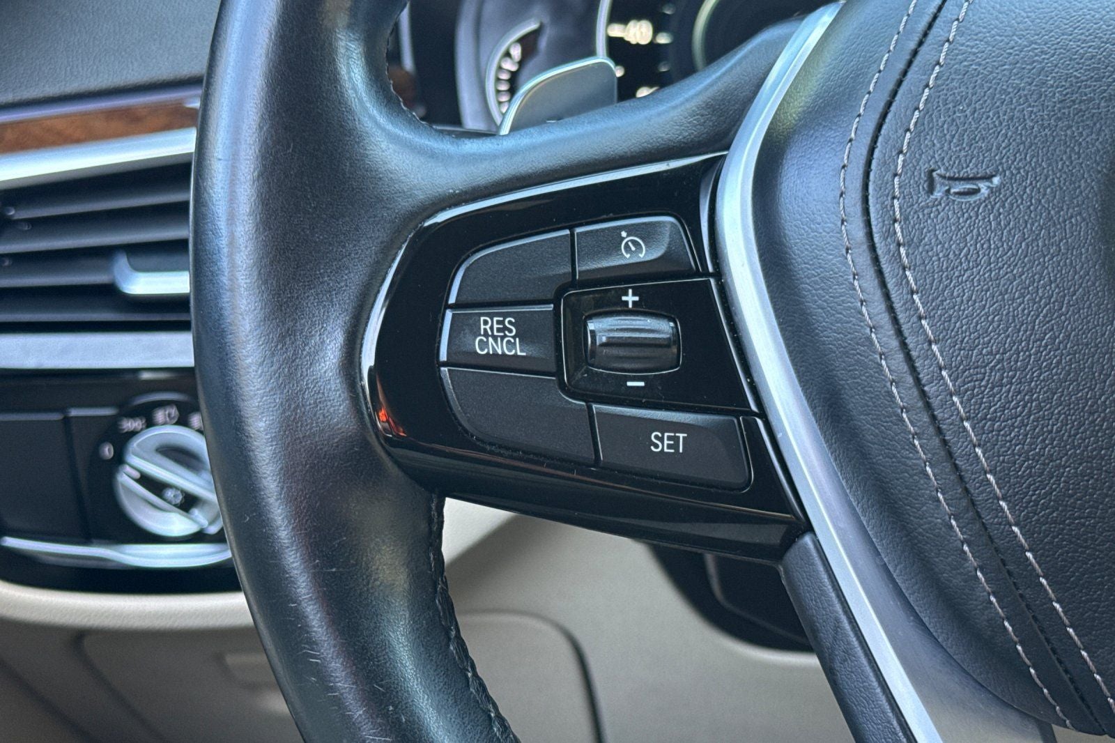 2019 BMW 5 Series 530e iPerformance