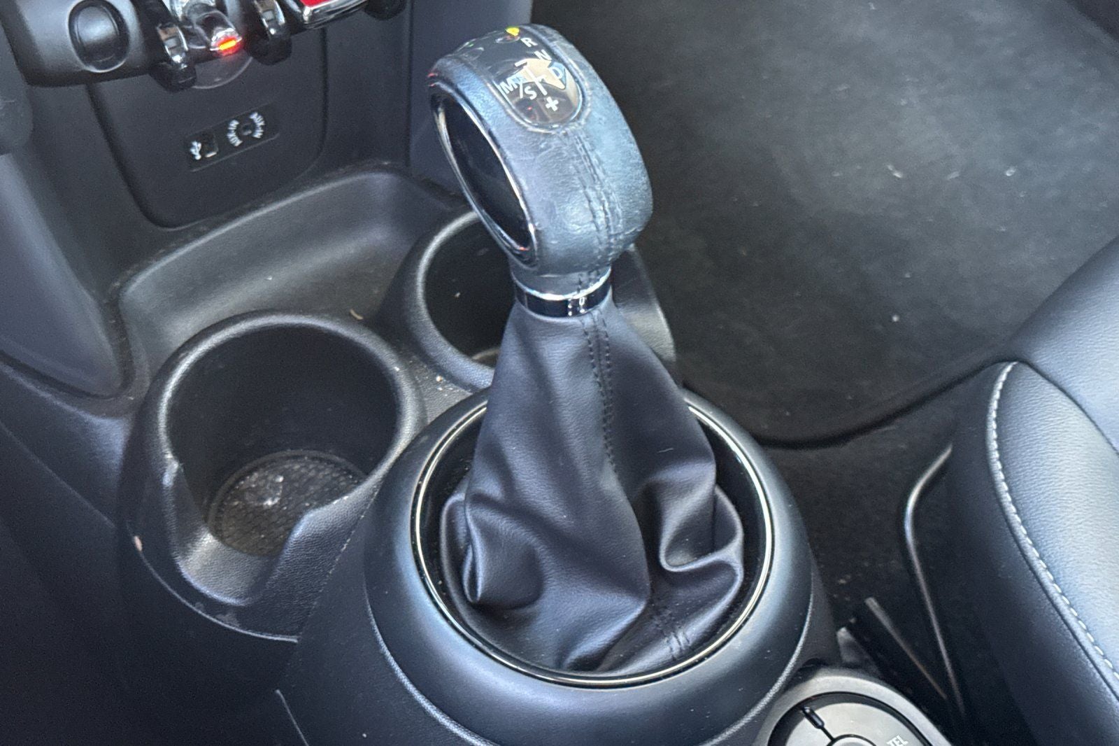 2017 MINI Cooper Base
