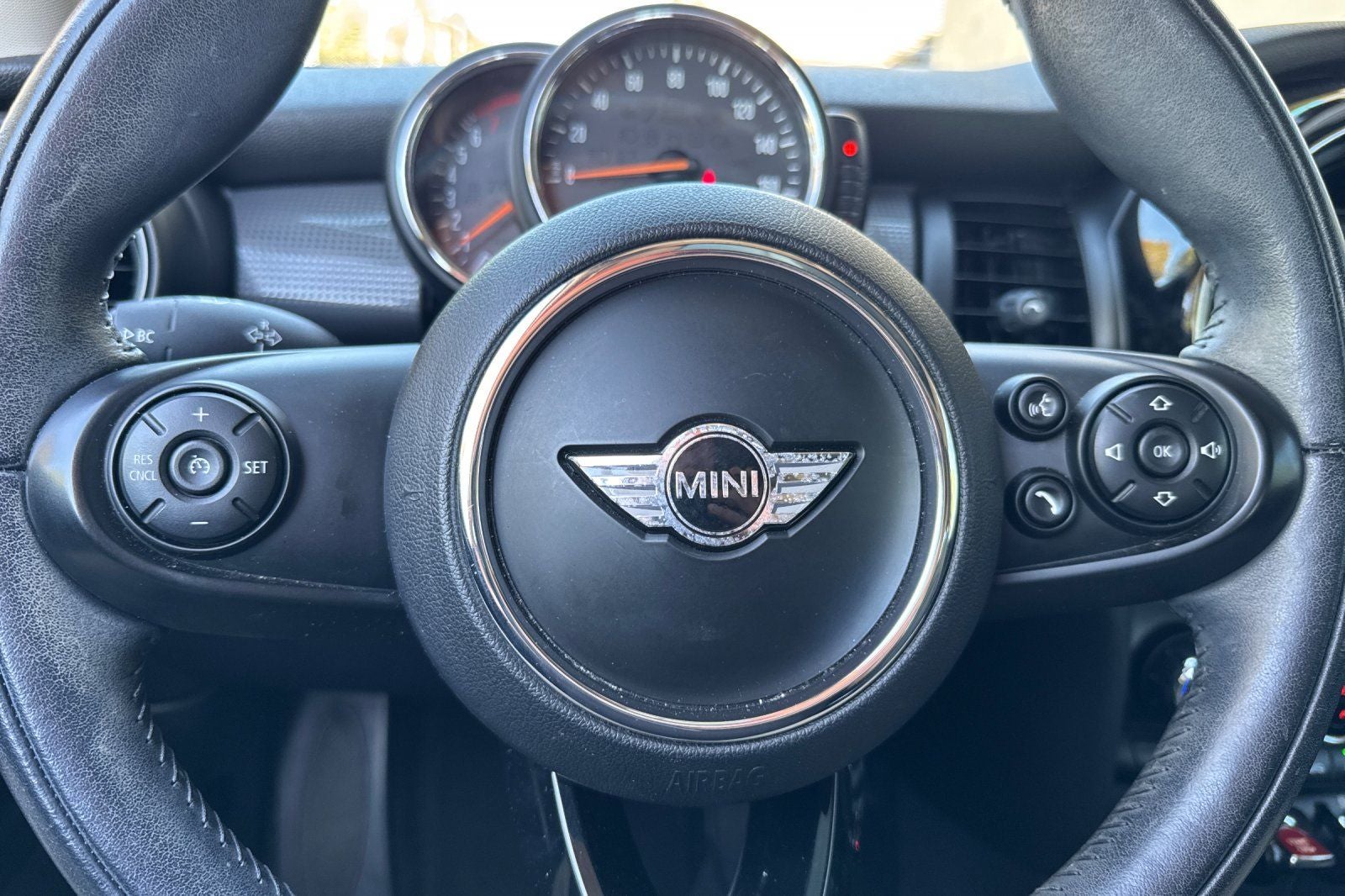 2017 MINI Cooper Base