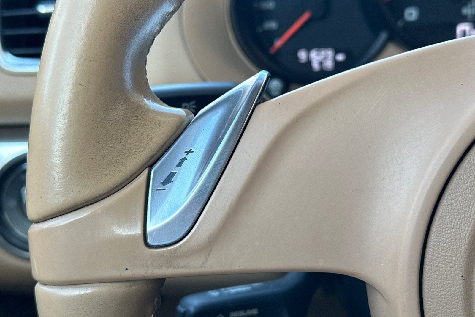 2016 Porsche Cayman Base